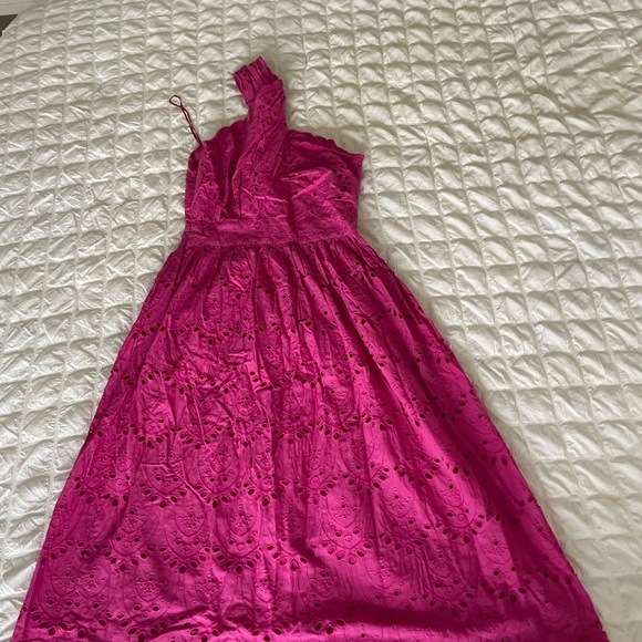 French Connection Eyelit Appelona Broderie embroidered one shoulder mini… - Picture 9 of 13